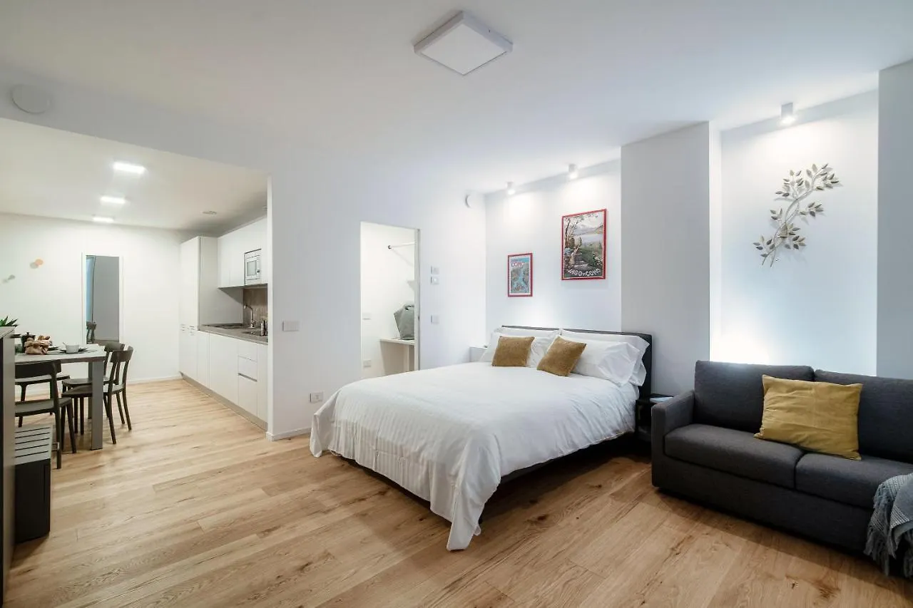 Suite Joivy Porta Torre 76 Como Apartment