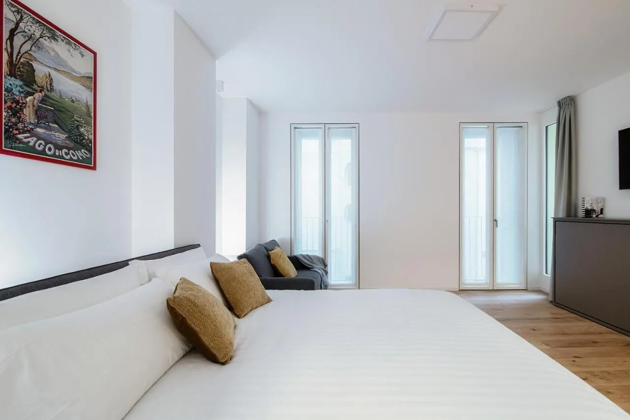 Suite Joivy Porta Torre 76 Como Apartment