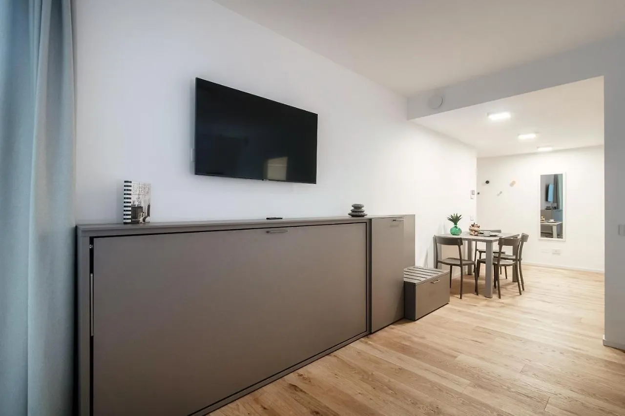 Suite Joivy Porta Torre 76 Como