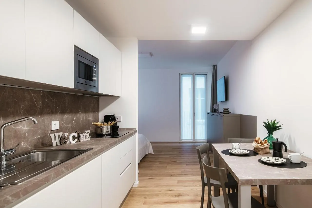 Suite Joivy Porta Torre 76 Como